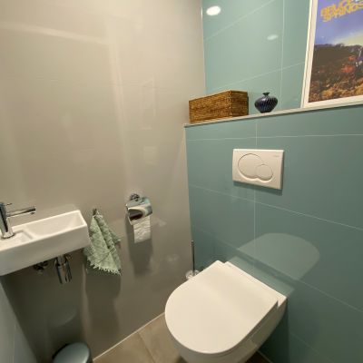 Toilet Aquamarine - Oslo - Huissen